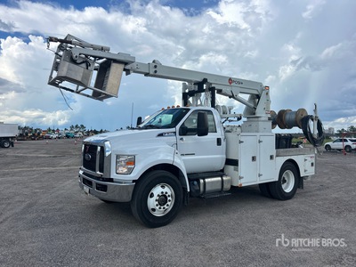 2023 Posi-Plus 35 ft on 2023 Ford F-750 4x2 Camión con Cesta Elevadora