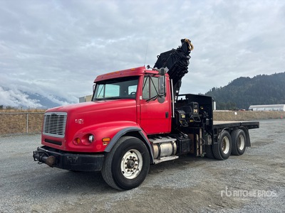2008 Hiab 422EP-XS 26490 lb Knuckle Boom on 2001 Freightliner FL 112 6x4 Camión Grúa