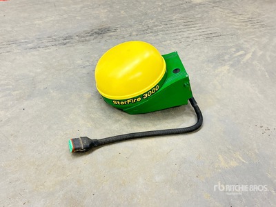 John Deere StarFire 3000 GNSS Receiver