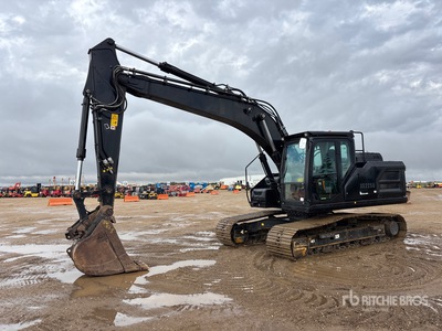 2022 XCMG XE225U Tracked Excavator