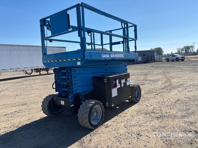 2018 Genie GS-4069DC Electric Scissor Lift