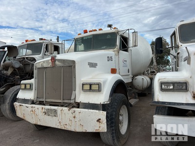 1987 Kenworth 6x4 Camion mélangeur (Inoperable)