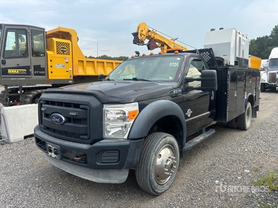 2013 Ford F-550 4x2 Service Truck