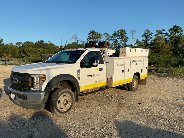 2018 Ford F-550 4x4 Service Truck 2018 Ford F-550 4x4 Service Truck