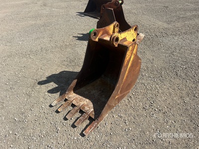 Cat 416 24 in Backhoe Attachment