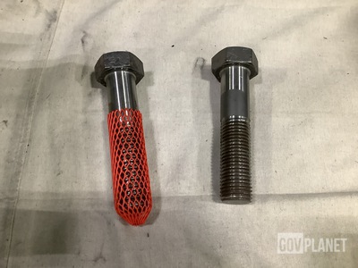 (12) Screws