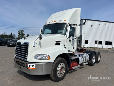 2015 Mack CXU613 6x4 T/A Day Cab Truck Tractor