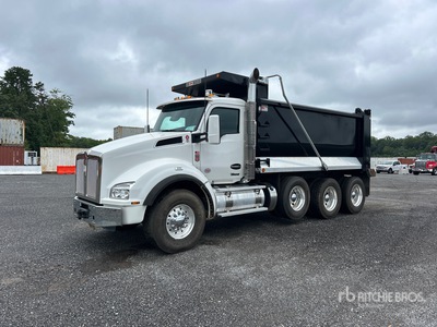 2025 Kenworth T880 8x4 Autocarro ribaltabile 3 assi