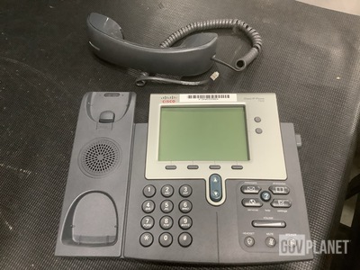 (6) Cisco 7942 IP Phones