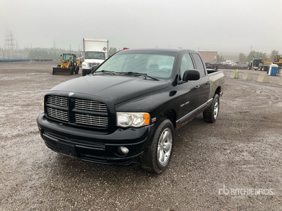 2005 Dodge Ram 1500 4x4 Extended Cab ピックアップ