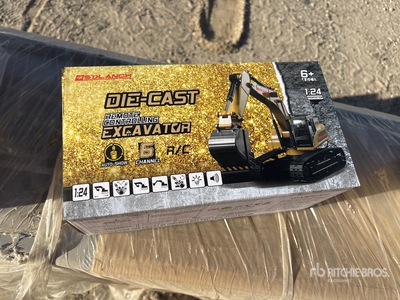 2026 SDLM70 Remote Control Excavator Toy (Unused)