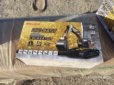 2026 SDLM70 Remote Control Excavator Toy (Unused)