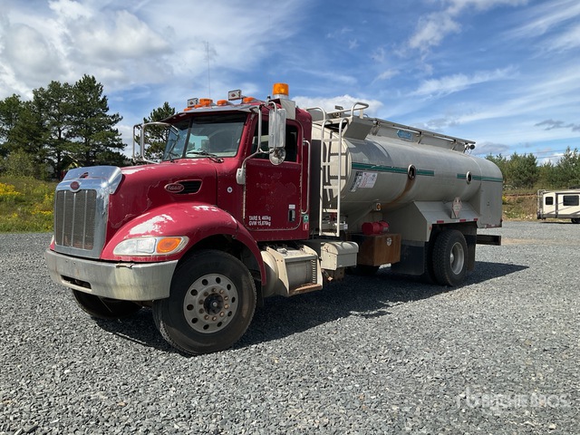 Camion para Combustible & Lubricante