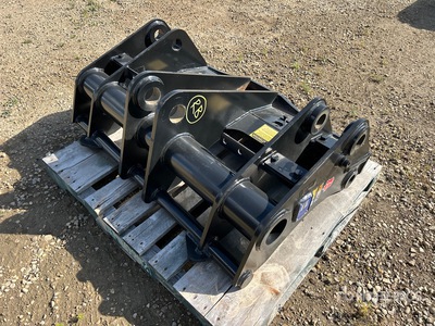 2025 Craig 47 in Hydraulic カップラー - Fits John Deere 524K/544K (Unused)