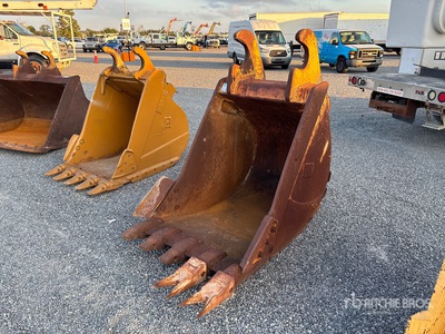 Cat 46 in Excavator Bucket - Fits Cat 325CL, 325DL