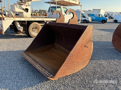 70 in Excavator Bucket - Fits Cat 330B