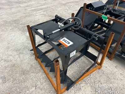 2026 GIYI GY-HWG44 44 in Skeleton Mini Skid Steer Grapple (Unused)