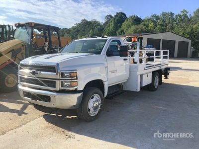 2020 Chevrolet 6500 HD 4x2 Service Truck