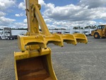 v2 Chassis - Excavator with 