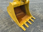 v2 Chassis - Excavator with 