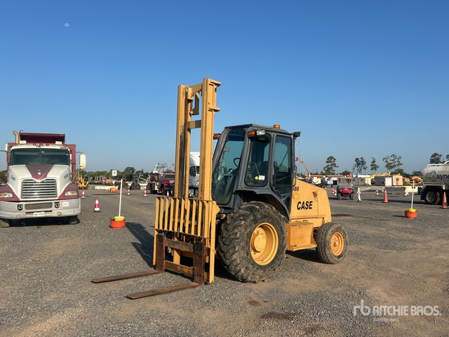Case 6WMVR 6000 lb 4x2 Rough Terrain Forklift