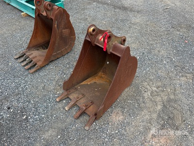 Cat 24 in Digging Graafmachine Bak
