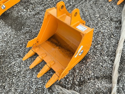 2026 GIYI GY-BK 24 in Digging Łyżka do koparki - Fits Cat 305 (Unused)
