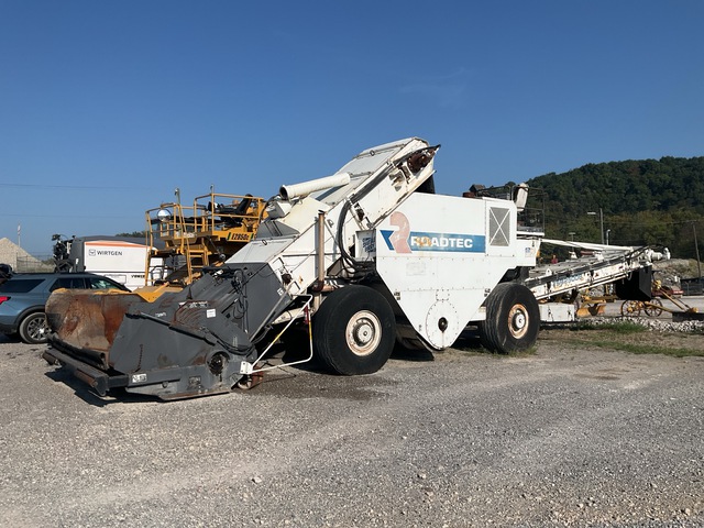 1999 Roadtec SB2500B Wheel Asphalt Transfer Machine