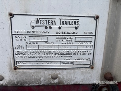1990 Western Trailers Silage Trailer