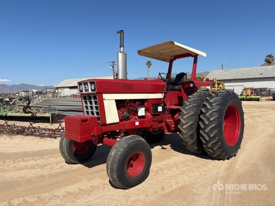 1974 International Harvester F1466 2WD Tractor