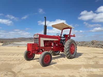 1974 International Harvester Hydro 70 2WD Tractor