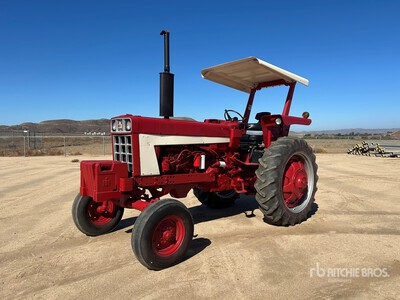 International Harvester Hydro 70 2WD Tractor