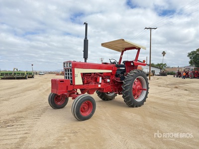 1971 International Harvester 1066 2WD Tractor