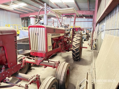 International Harvester 656 Tracteur agricole 2WD