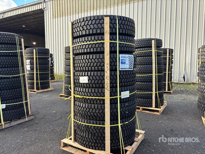 Quantity of (8) 11R22.5 Snow Traction Retreaded Tires (Unused)