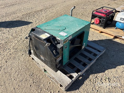Onan 5 kW Generator Set (Inoperable)