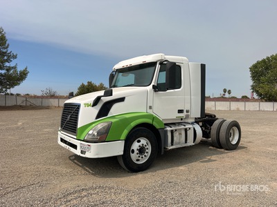 2012 Volvo VNL 4x2 トラックトラクター（S/A）