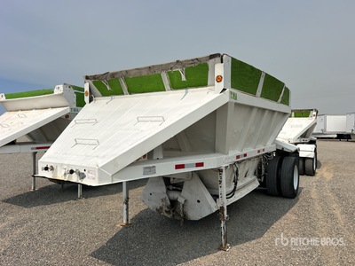 1981 Fruehauf DES-F1-M11 20 ft S/A Belly Dump Trailer