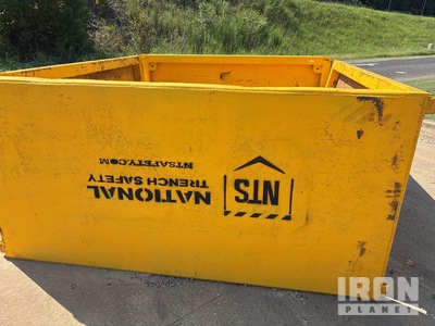 4 ft x 8 ft (4 in Wall) TSS Steel Loopgraaf schild