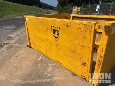 4 ft x 8 ft (4 in Wall) TSS Steel Loopgraaf schild
