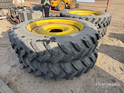 Quantity of (4) Firestone IF 380/105R50 Pneus - Fits Sprayer
