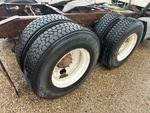 4 Underbody - Truck with 