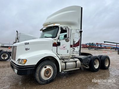 2005 International 9200i 6x4 T/A Day Cab Truck Tractor