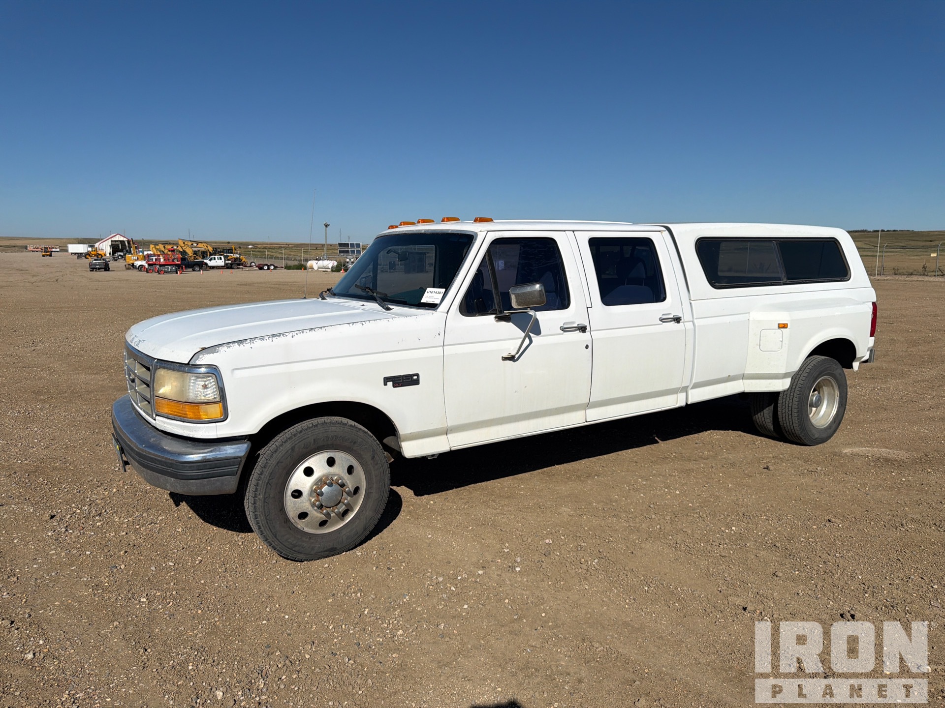 1992 Ford F-350 XLT 4x2 Crew Cab Pickup