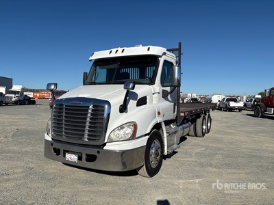 2015 Freightliner 10x4 Pritsche-Lkw