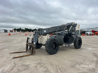 2005 Terex TH842C Telehandler