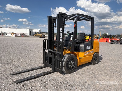 2026 Captur FM35H 7700 lb Pneumatic Tire Montacargas (Sin Usar) / Forklift (Unused)