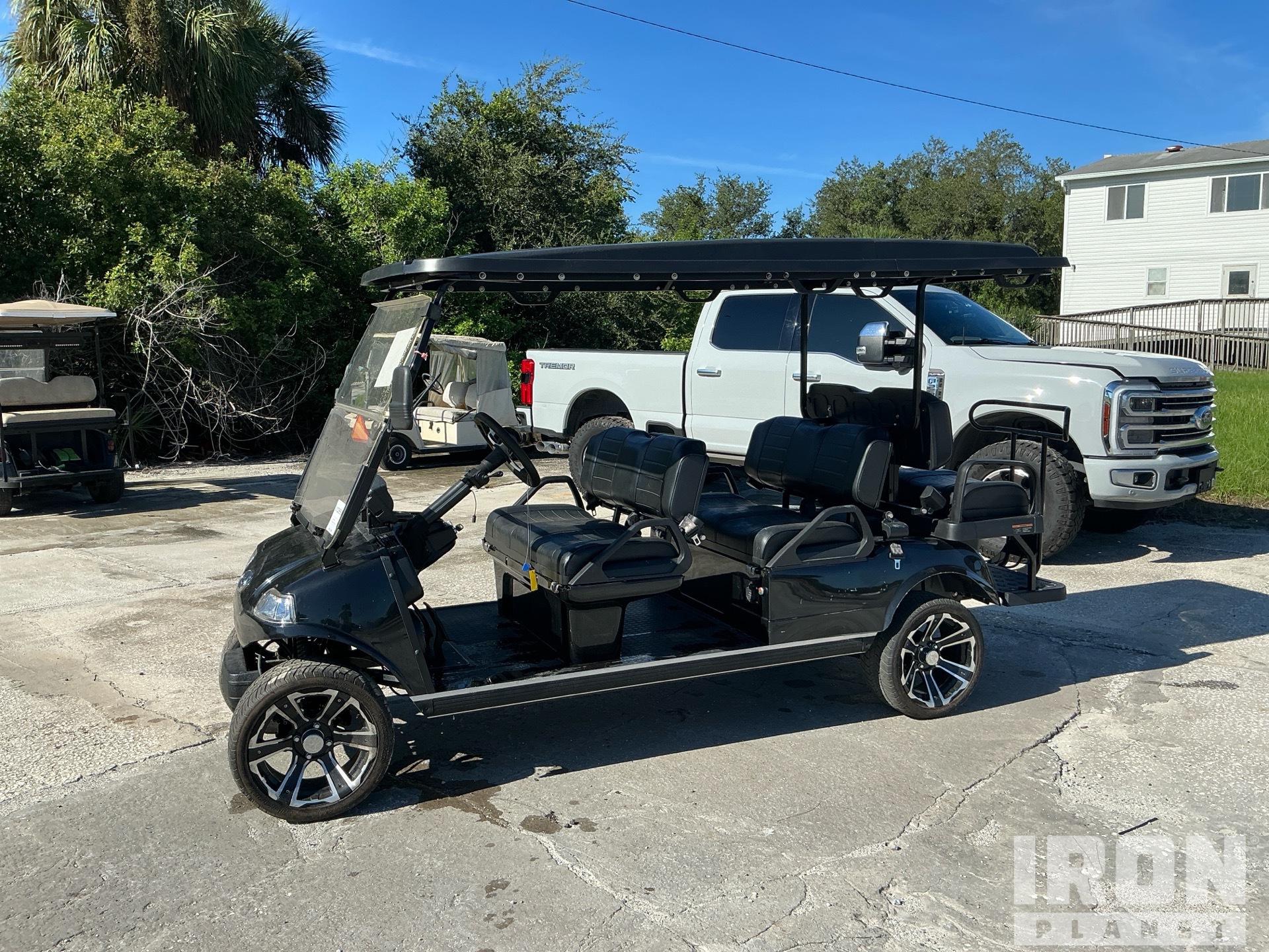 2023 (unverified) Evolution Carrier 6 Golf Cart