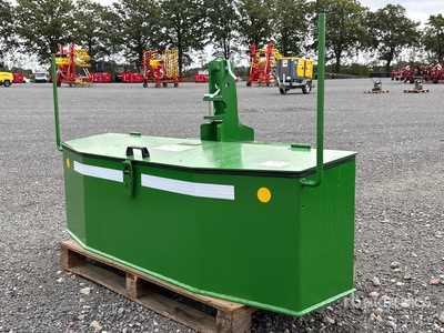 2026 Massepoids COC-J1500 J-series steel three-point counterweight with sloping lid Accesorios de barrido (Unused)