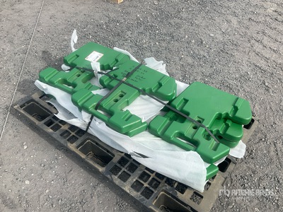Quantity of (10) 40 Kg Front Counter Weights - To Fit John Deere 農業関連 - その他 (Unused)